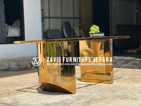 kaki meja makan bentuk runcing gold glossy